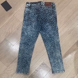 Monnalisa Jeans as new . Tag size removed. 7/8A